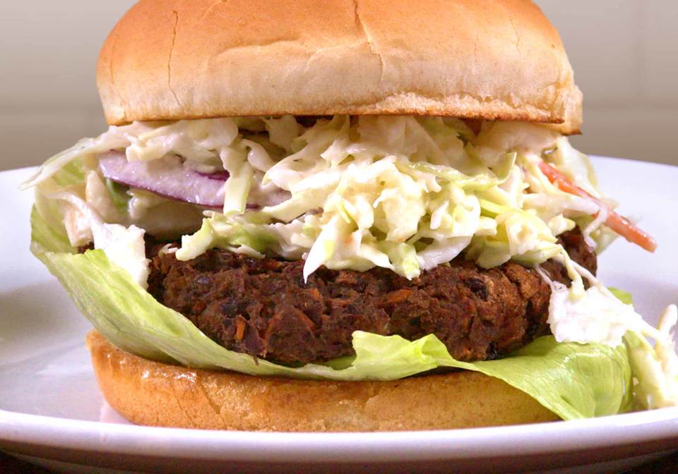 Classic Veggie Burger with Coleslaw Innit